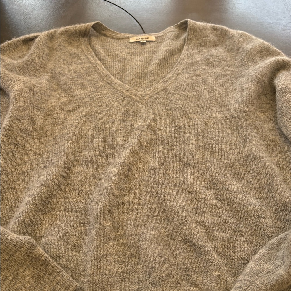 Madewell sweater size large
